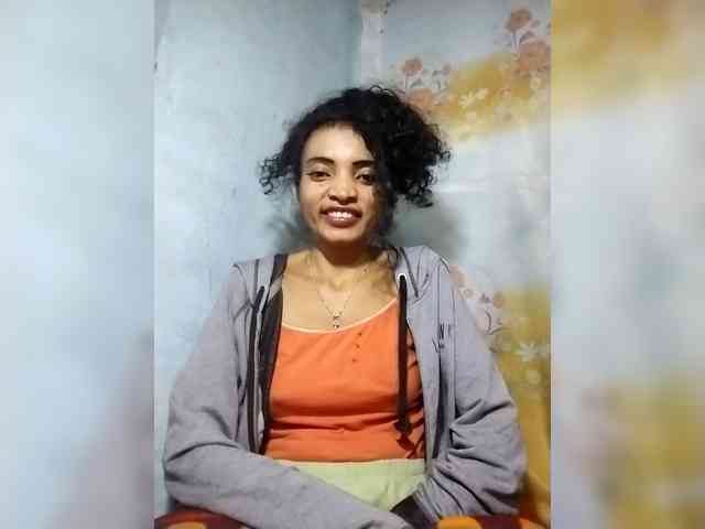 Shanya12 webcam