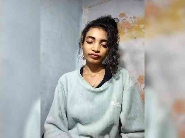 Shanya12 webcam
