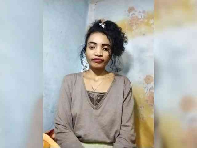Shanya12 webcam