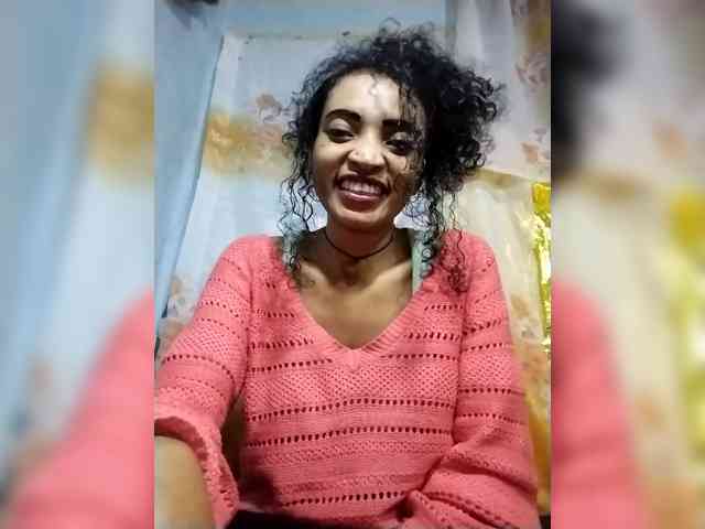 Shanya12 webcam