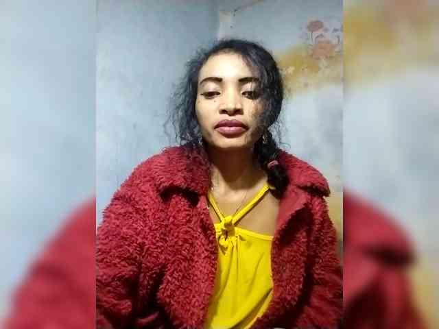 Shanya12 webcam