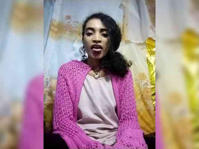 Shanya12 webcam