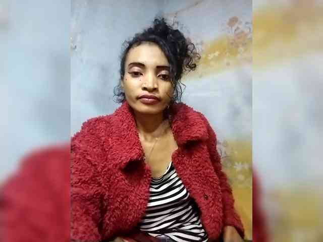 Shanya12 webcam