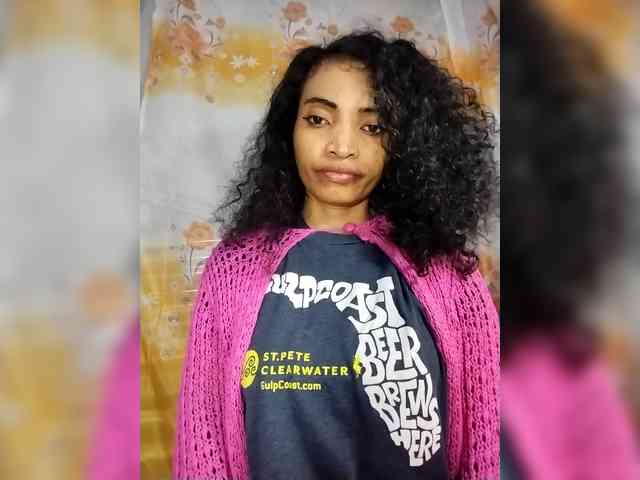 Shanya12 webcam