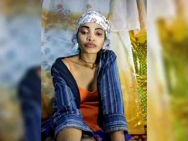 Shanya12 webcam