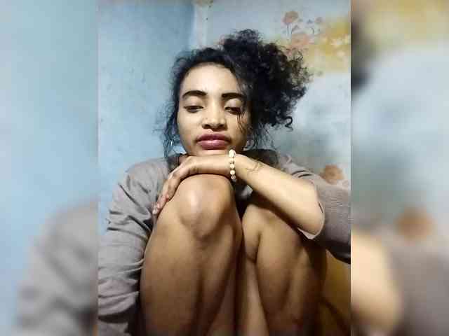 Shanya12 webcam