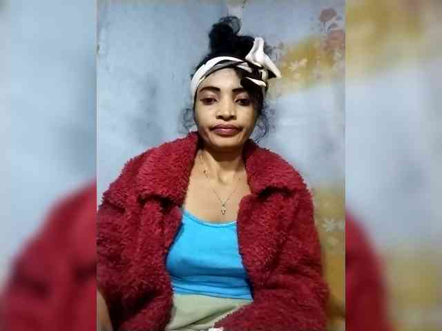 Shanya12 webcam