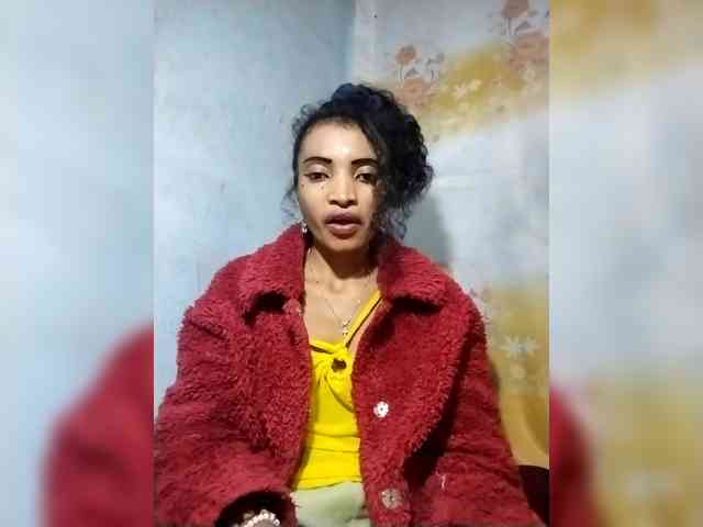Shanya12 webcam