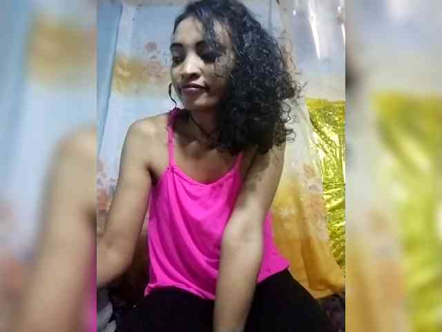 Shanya12 webcam