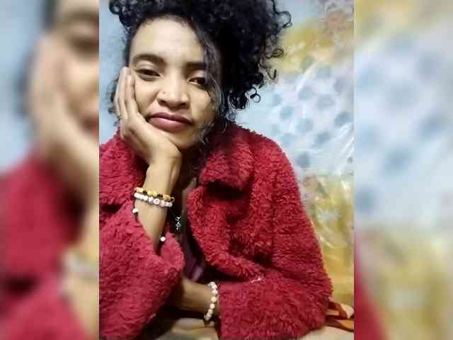 Shanya12 webcam