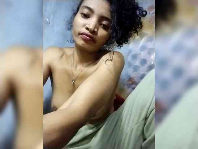 Shanya12 webcam