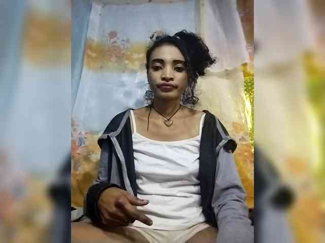Shanya12 webcam