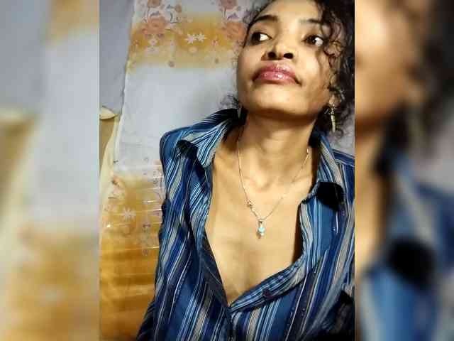 Shanya12 webcam