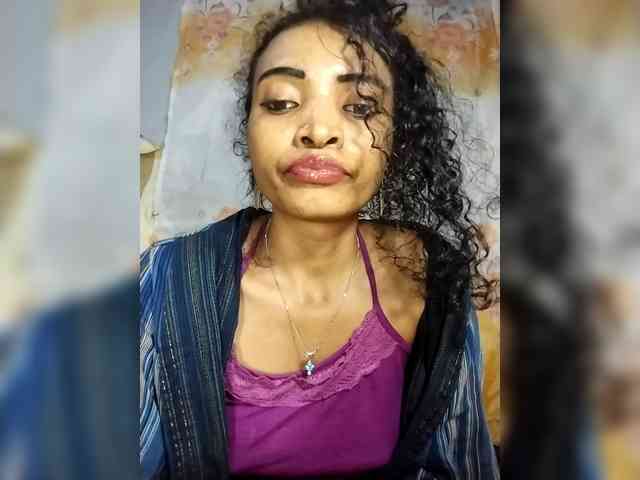 Shanya12 webcam