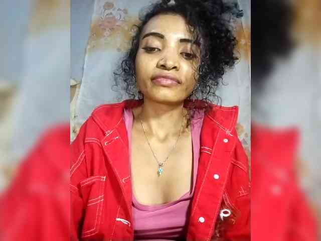 Shanya12 webcam