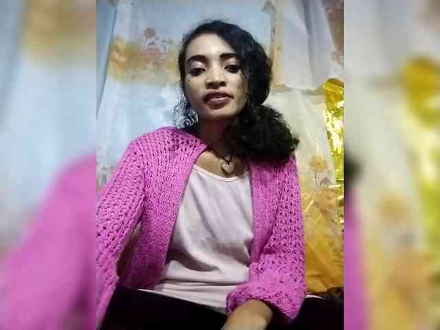 Shanya12 webcam