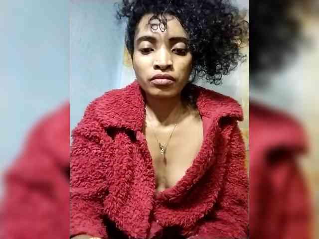 Shanya12 webcam