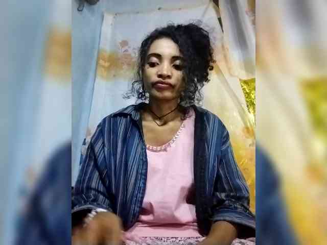 Shanya12 webcam