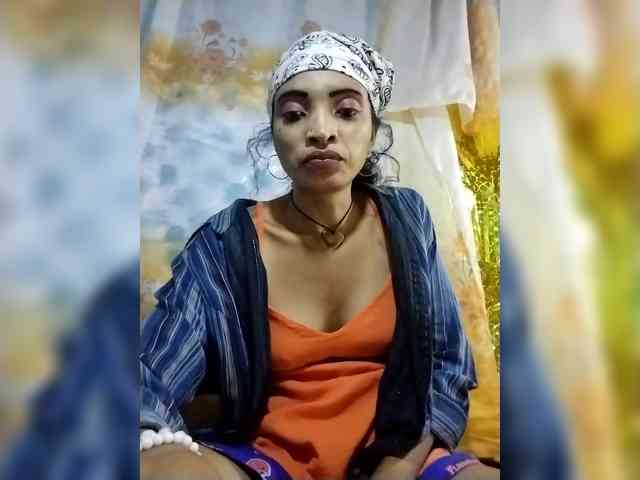 Shanya12 webcam