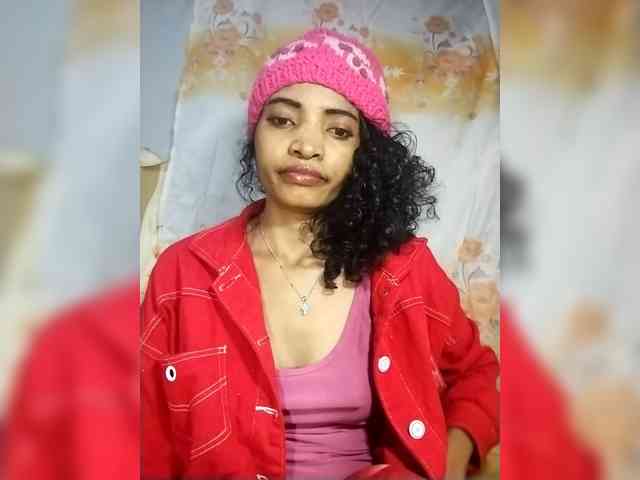 Shanya12 webcam