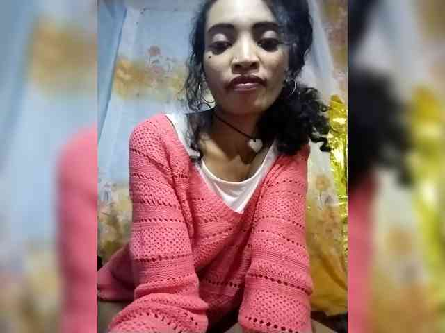 Shanya12 webcam