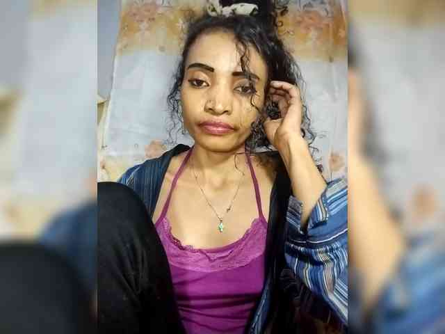 Shanya12 webcam