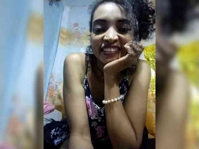 Shanya12 webcam
