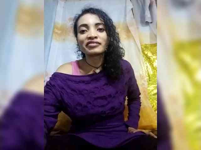 Shanya12 webcam