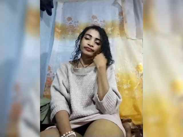 Shanya12 webcam