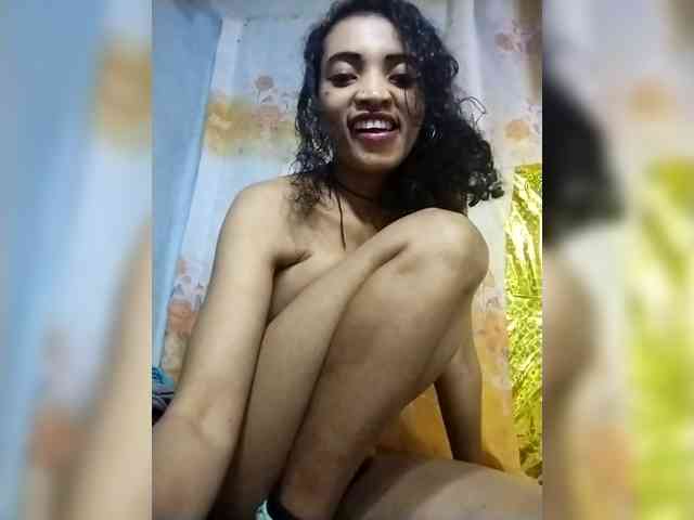 Shanya12 webcam