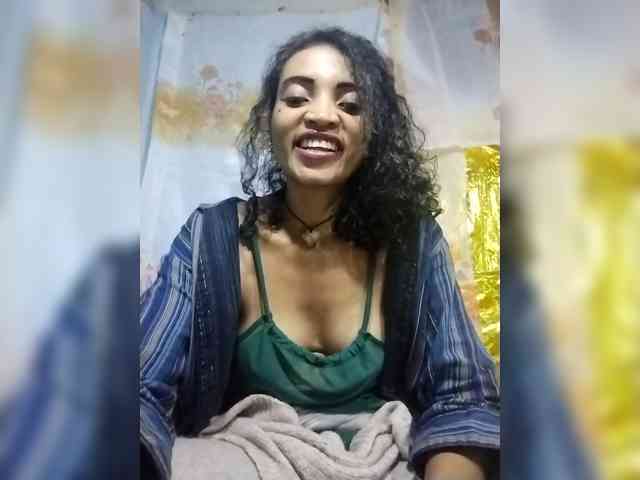 Shanya12 webcam
