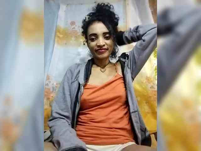 Shanya12 webcam