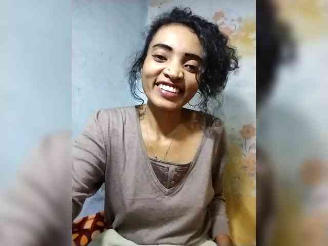 Shanya12 webcam