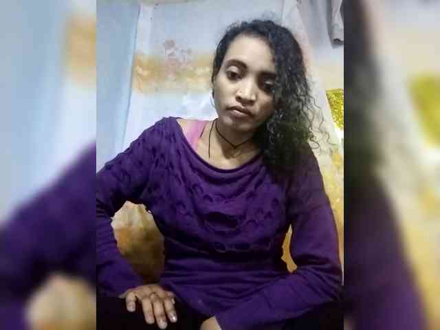 Shanya12 webcam