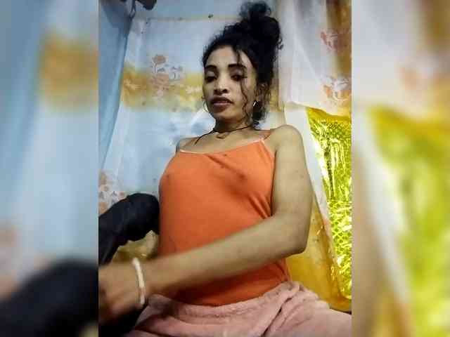 Shanya12 webcam