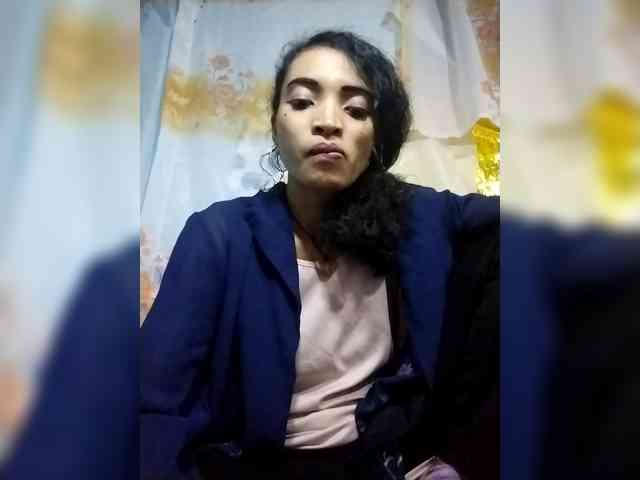 Shanya12 webcam
