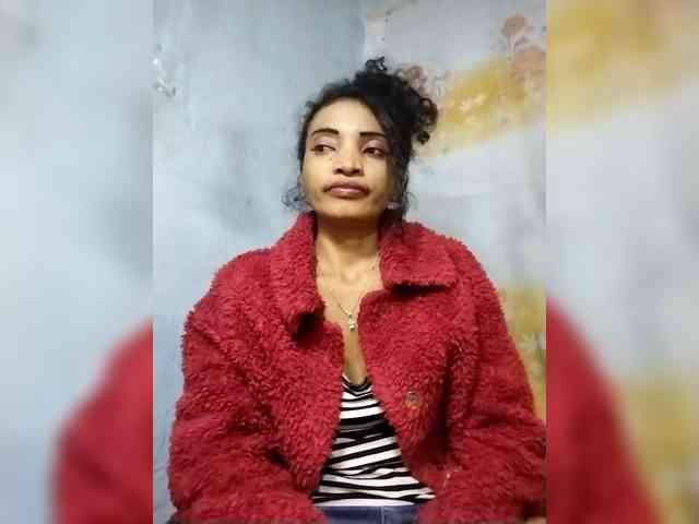 Shanya12 webcam