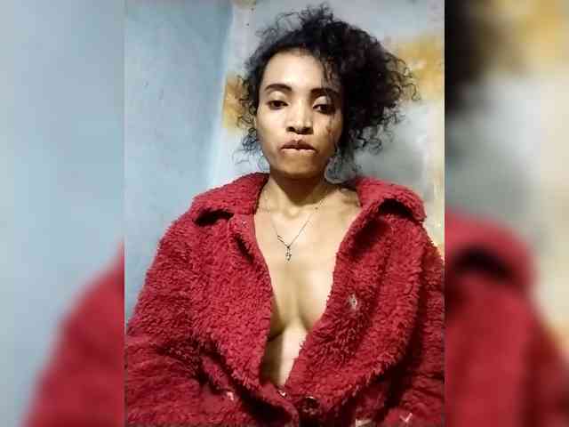 Shanya12 webcam