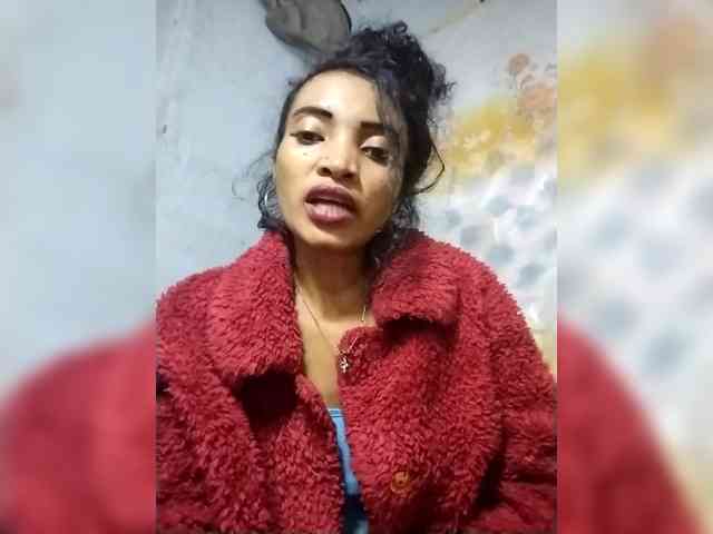 Shanya12 webcam