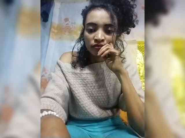 Shanya12 webcam