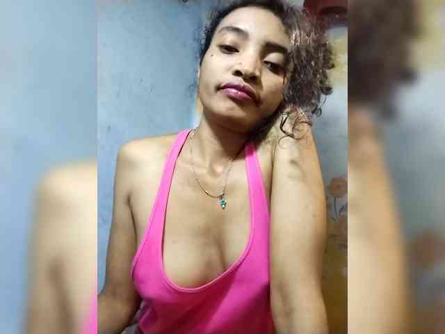 Shanya12 webcam