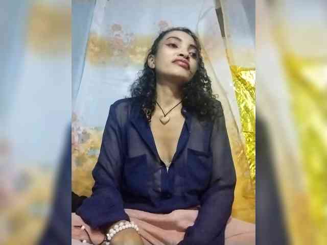 Shanya12 webcam