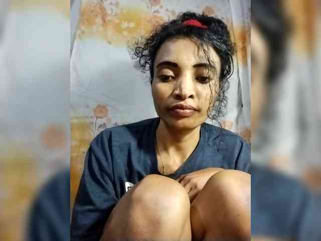 Shanya12 webcam