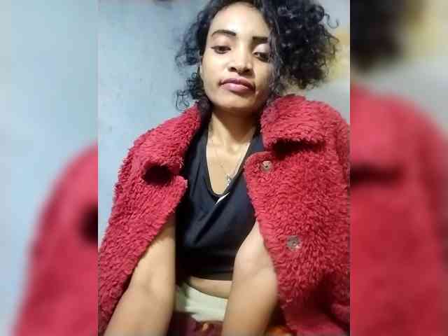 Shanya12 webcam