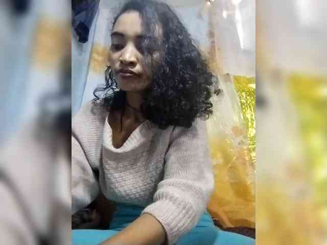 Shanya12 webcam