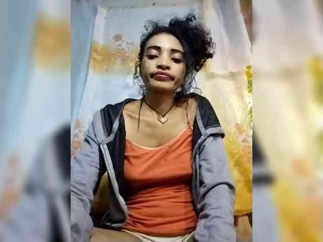 Shanya12 webcam