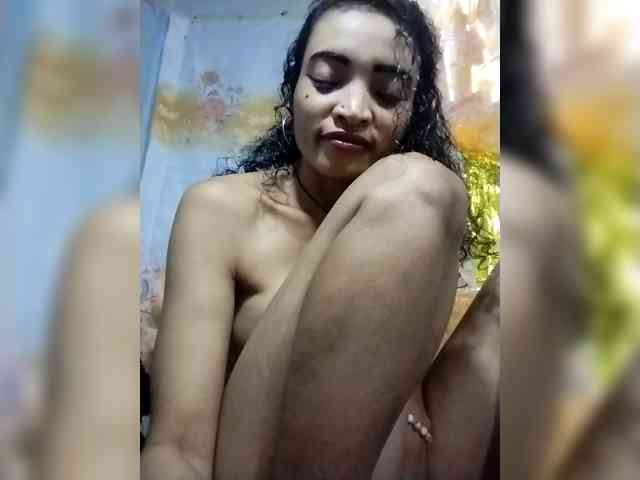 Shanya12 webcam