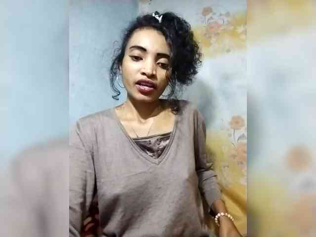Shanya12 webcam