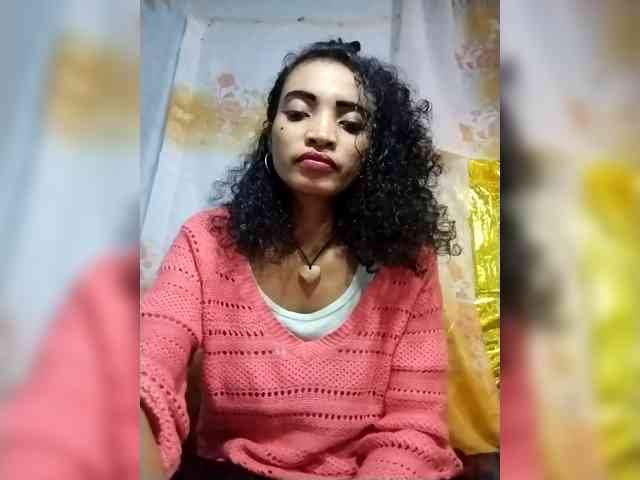 Shanya12 webcam