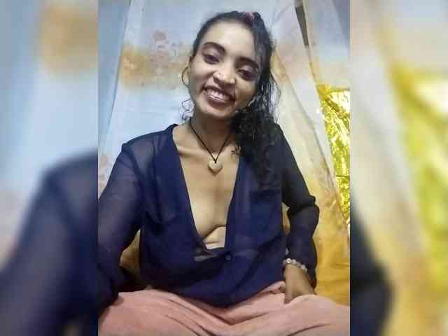 Shanya12 webcam